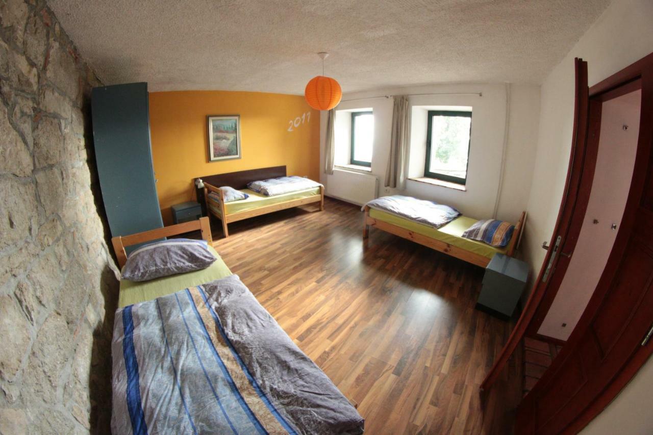 Stonehouse Apartment โนวาโกริคา ภายนอก รูปภาพ