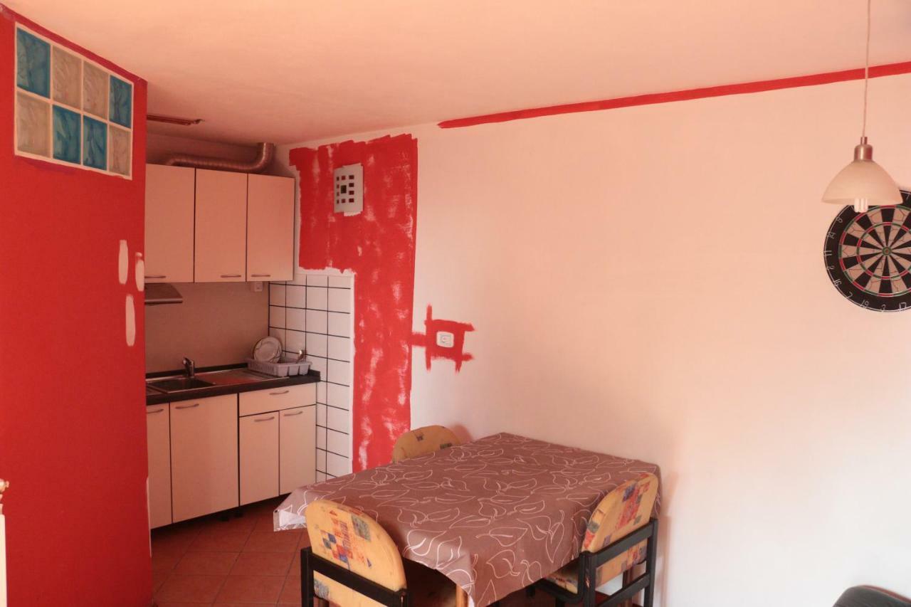 Stonehouse Apartment โนวาโกริคา ภายนอก รูปภาพ